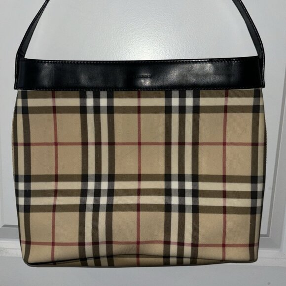 Burberry London Authentic Vintage Check Shoulder Bag - Picture 8 of 16